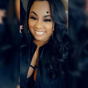 Meet your Posher, Trinica